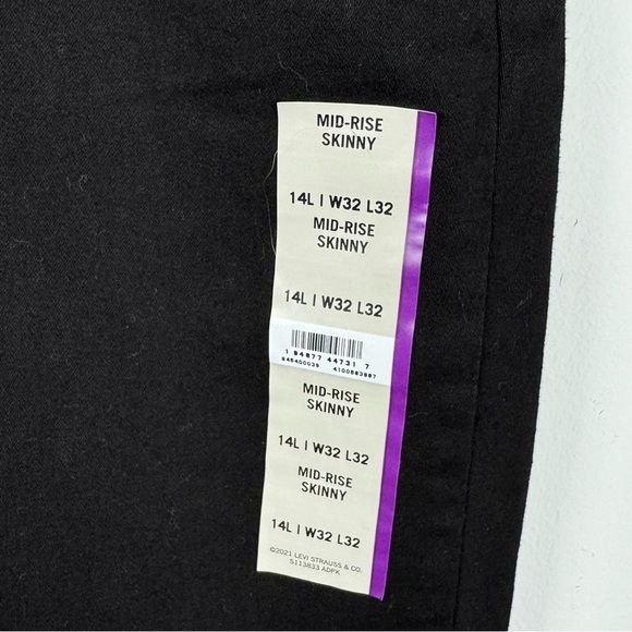Levi's Mid Rise Skinny Black Denim Jeans - Picture 4 of 5